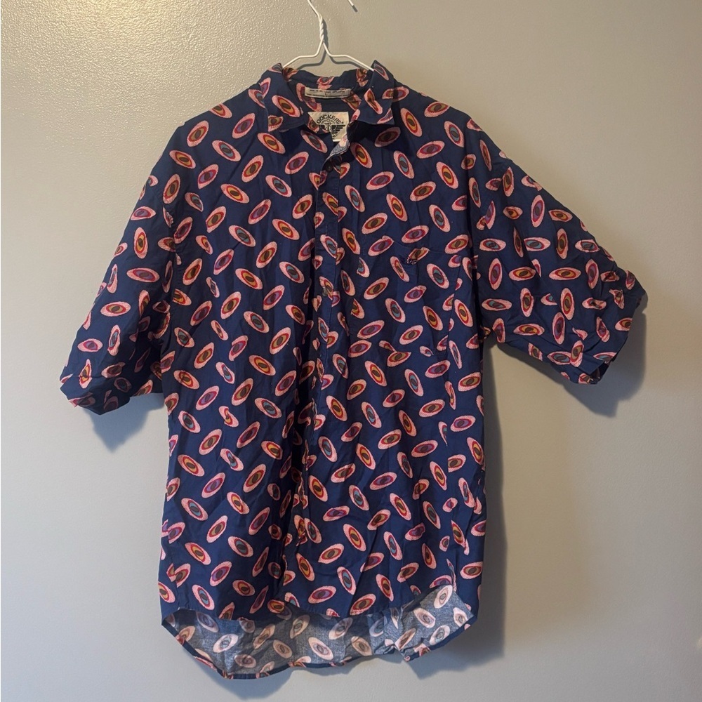 Dockers Men’s Short Sleeve Button Up. Large  100% Cotton.  Funky print!